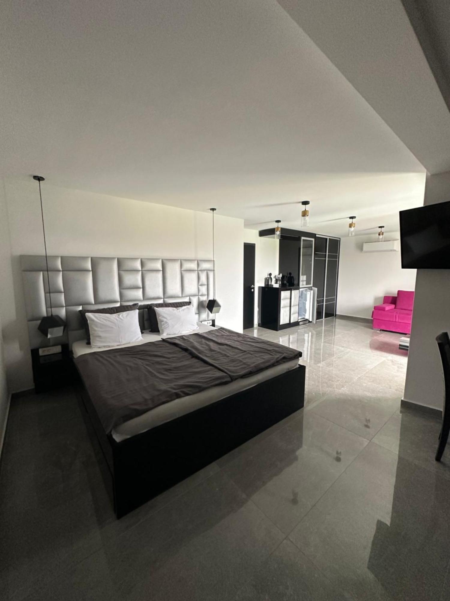 Boutique Residence Cosmopolis 1 Bibinje Buitenkant foto