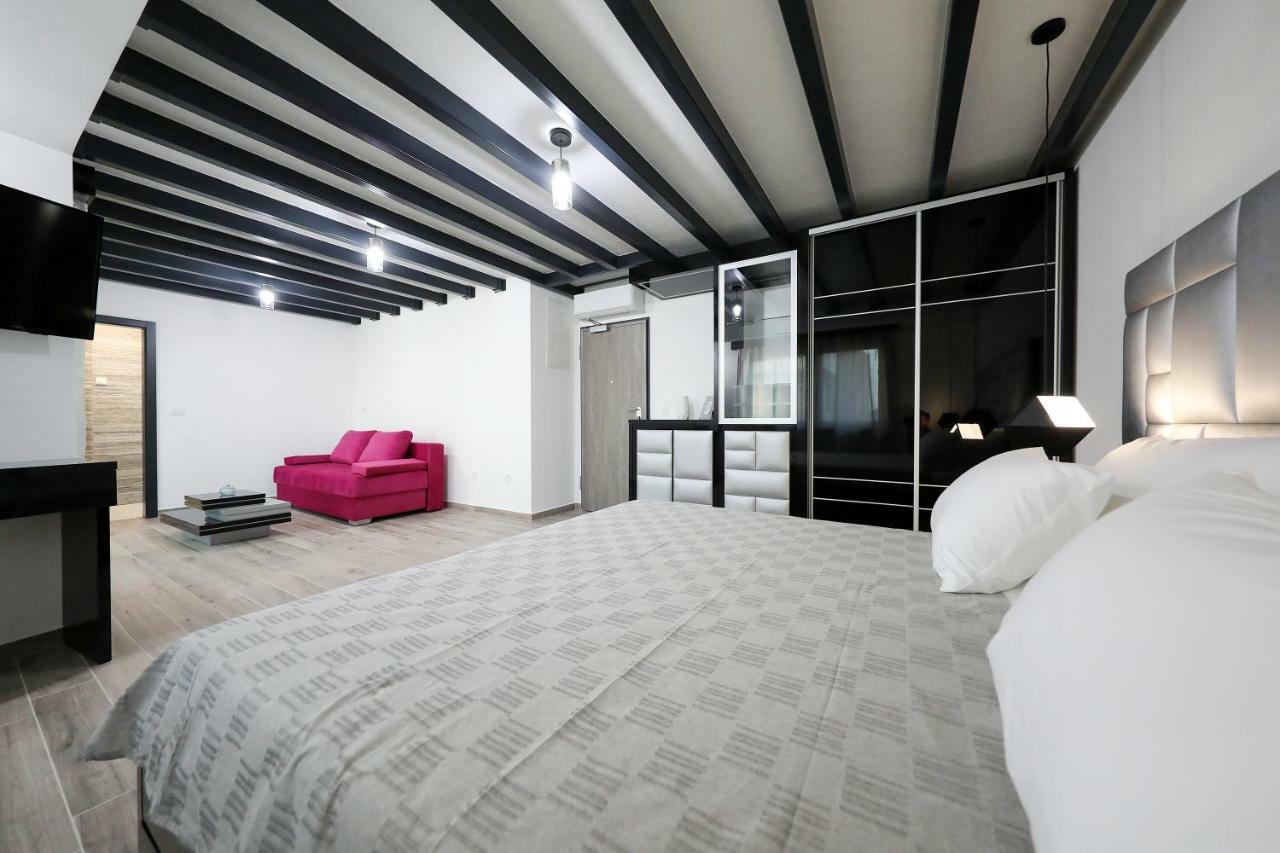 Boutique Residence Cosmopolis 1 Bibinje Buitenkant foto