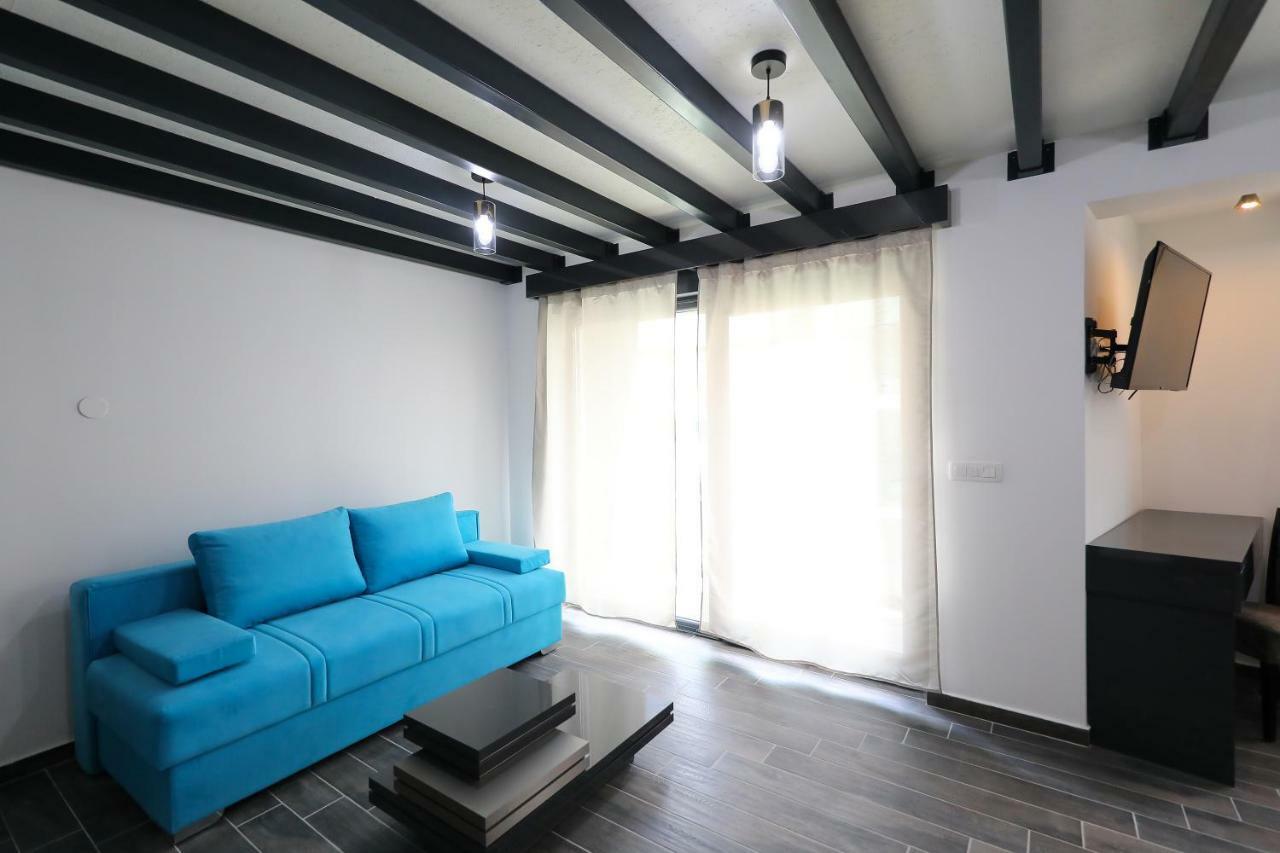 Boutique Residence Cosmopolis 1 Bibinje Buitenkant foto